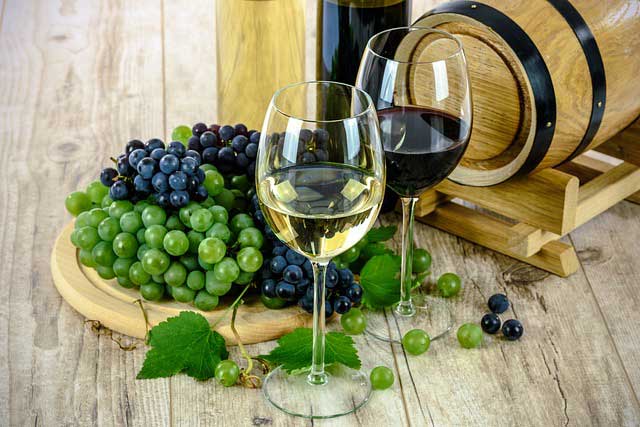 Can Wine Be As Good As Fruit Juices For Health?